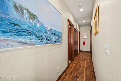 Property 26-8912 - Photo 22