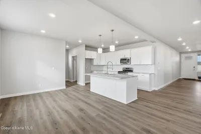 Property 26-8572 - Photo 12