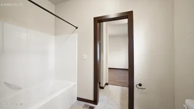 Property 25-3936 - Photo 25