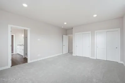 Property 26-8828 - Photo 8