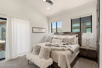 Property 26-7895 - Photo 44