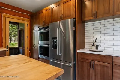 Property 26-8300 - Photo 6
