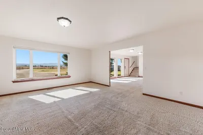 Property 26-10007 - Photo 7
