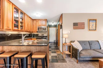 Property 26-9803 - Photo 8