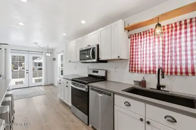 Property 26-2235 - Photo 12