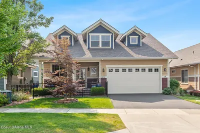 Property 26-7438 - Photo 1
