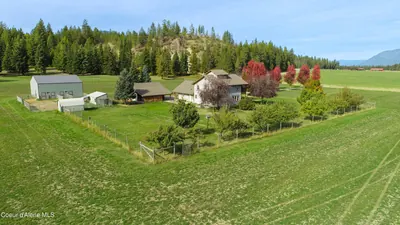 Property 26-9233 - Photo 2