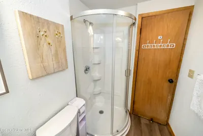 Property 26-1101 - Photo 22