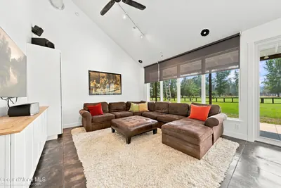 Property 26-8310 - Photo 13
