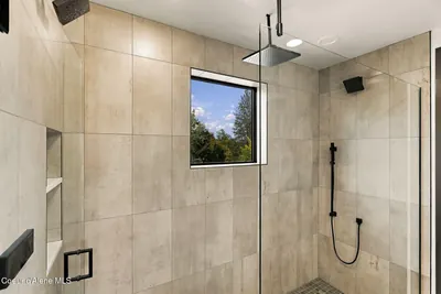 Property 26-10335 - Photo 32