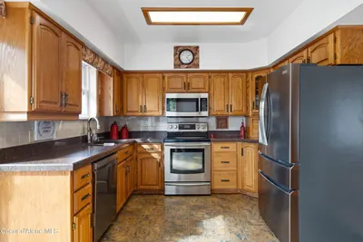Property 26-9360 - Photo 12