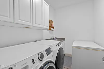 Property 26-7682 - Photo 43