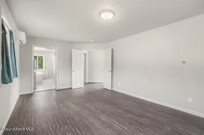 Property 26-8686 - Photo 26
