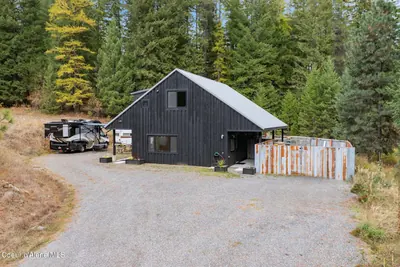 Property 26-9505 - Photo 58