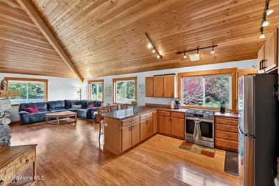 Property 26-10313 - Photo 10
