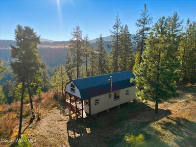 Property 25-10473 - Photo 1
