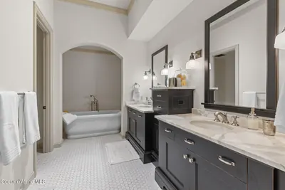 Property 26-7398 - Photo 29