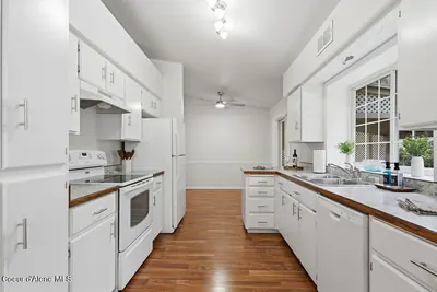 Property 26-10623 - Photo 15