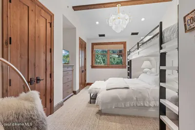 Property 25-9002 - Photo 25