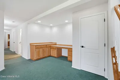 Property 26-8957 - Photo 37