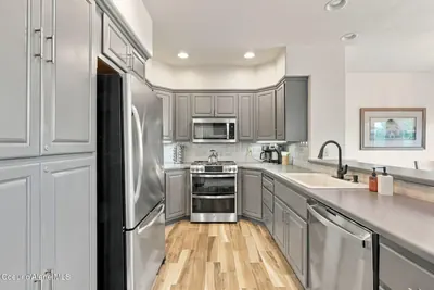 Property 26-9647 - Photo 23