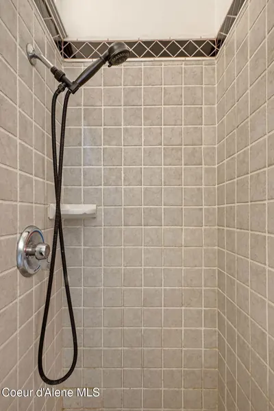 Property 26-6077 - Photo 39