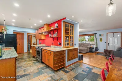 Property 26-10137 - Photo 5