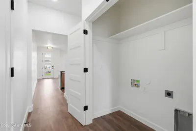 Property 26-7941 - Photo 29