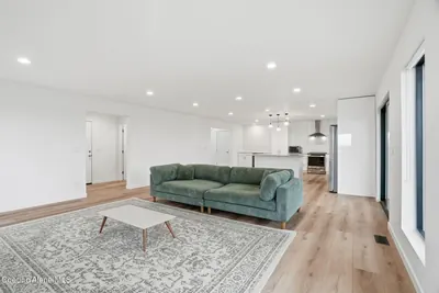Property 26-845 - Photo 6