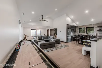 Property 26-4514 - Photo 59