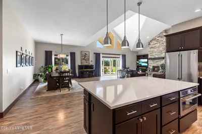 Property 26-10090 - Photo 37