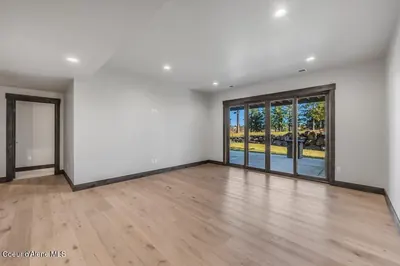 Property 26-3523 - Photo 29