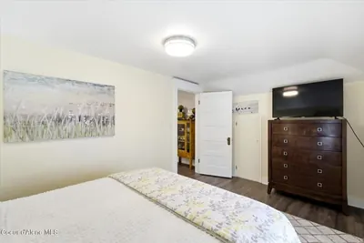 Property 26-8748 - Photo 37