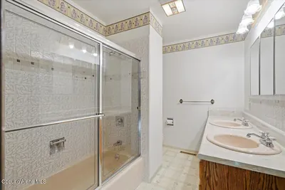 Property 26-310 - Photo 25