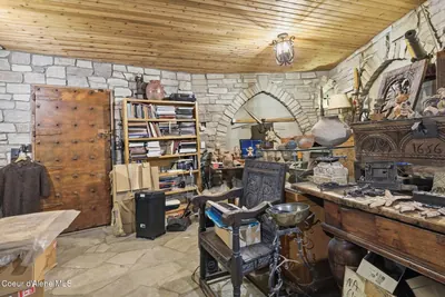 Property 26-6910 - Photo 69
