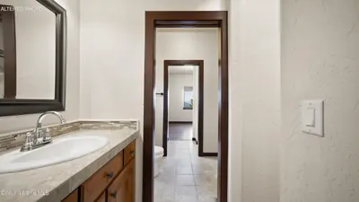 Property 25-3936 - Photo 24