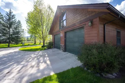 Property 26-9338 - Photo 89