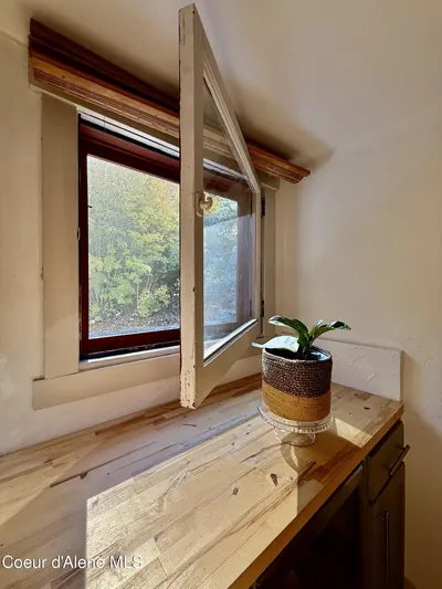 Property 26-10327 - Photo 19