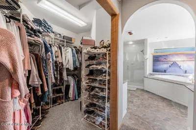 Property 26-8573 - Photo 37