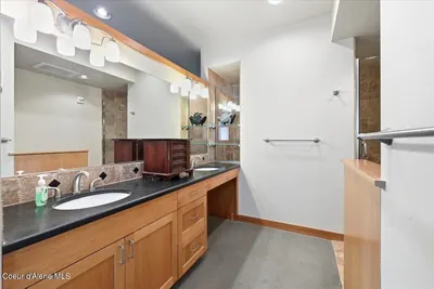 Property 26-7542 - Photo 23