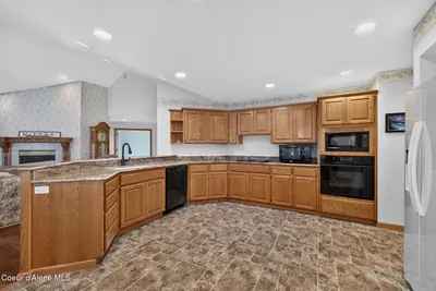 Property 26-7394 - Photo 43