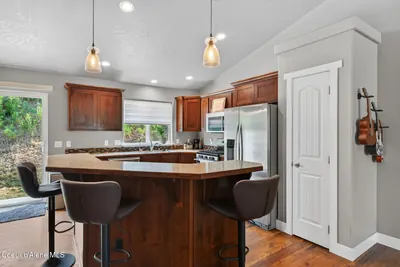 Property 26-8439 - Photo 15