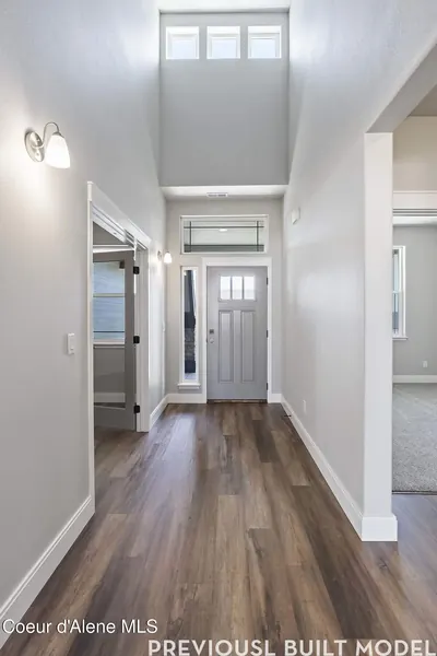 Property 25-11239 - Photo 2
