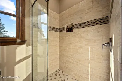 Property 26-10600 - Photo 35
