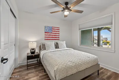 Property 26-8208 - Photo 17