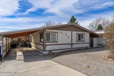Property 26-2571 - Photo 2