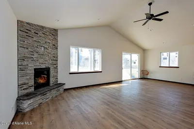 Property 26-8933 - Photo 6