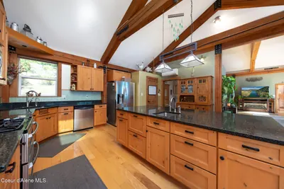 Property 26-10235 - Photo 16