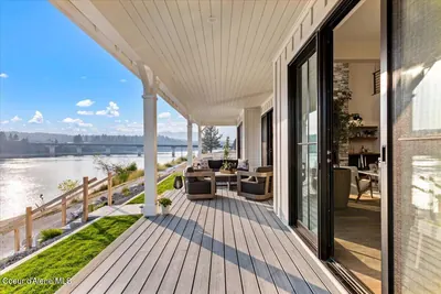 Property 26-8620 - Photo 95