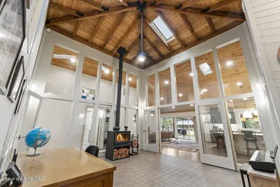 Property 26-9253 - Photo 15